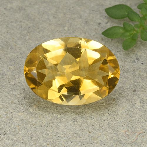 Citrine Orange Doré naturelle ovale, 5.03 ct, VVS-VS