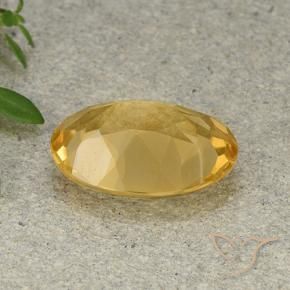 Citrine Doré moyen-léger naturelle ovale, 4.46 ct, VVS-VS