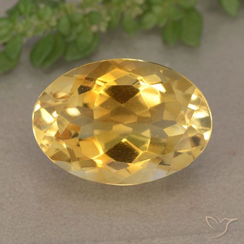 Citrine Orange Doré naturelle ovale, 5.65 ct, VVS