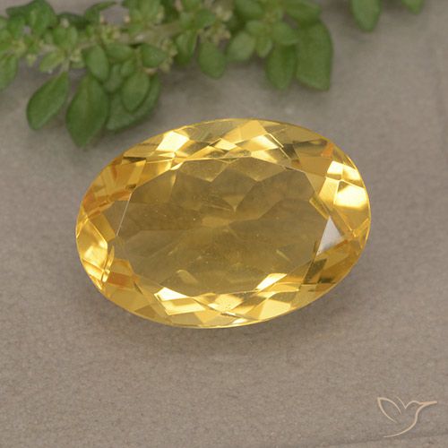 Citrine Doré naturelle ovale, 4.72 ct, VVS