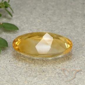 Citrine Orange Doré naturelle ovale, 3.95 ct, VVS-VS
