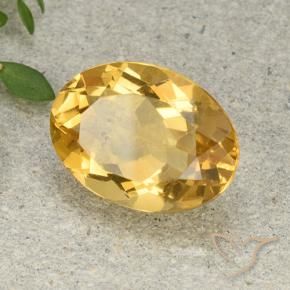 Citrine Doré moyen-léger naturelle ovale, 5.30 ct, VVS-VS