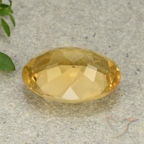 Citrine Doré moyen-léger naturelle ovale, 5.30 ct, VVS-VS