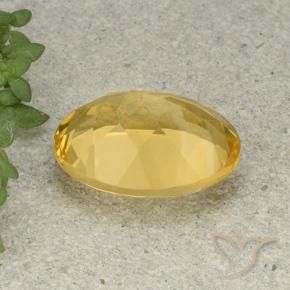Citrine Doré moyen naturelle ovale, 5.55 ct, VVS-VS
