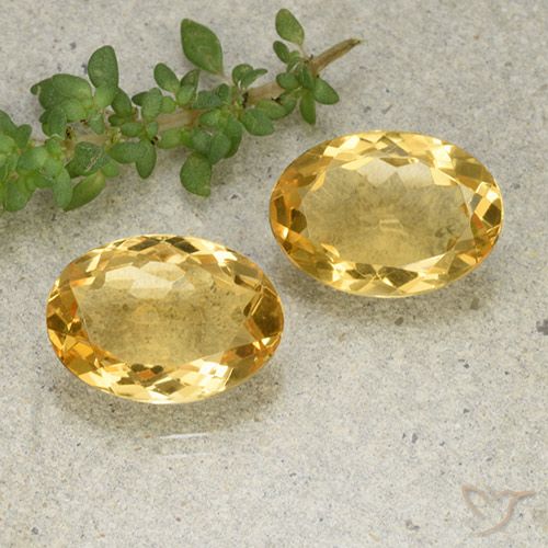 9.75ctw Naturel Orange Doré Citrine, ovale, VVS-VS