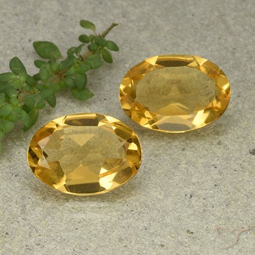 8.97ctw Naturel Orange Doré Citrine, ovale, VVS-VS
