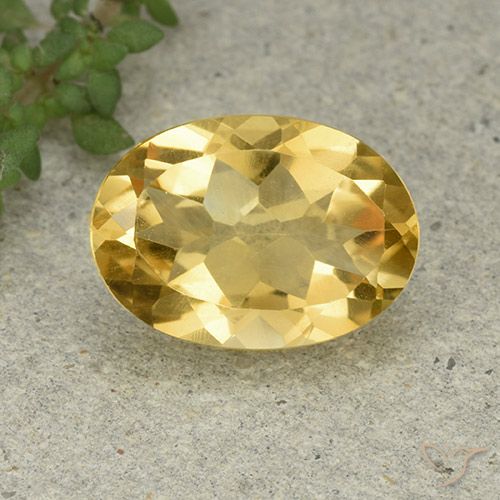 Citrine Orange Doré naturelle ovale, 5.38 ct, VVS-VS