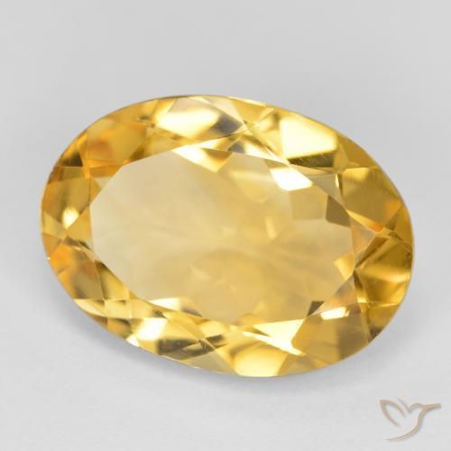 Citrine Doré moyen naturelle ovale, 4.63 ct, VVS-VS