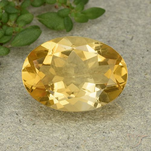 Citrine Orange Doré naturelle ovale, 5.13 ct, VVS