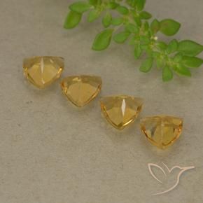 Shop natural 2.52ct Orange Doré Citrine gems, Trillion, from Brésil at GemSelect. In stock, global shipping!