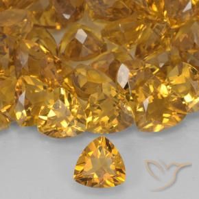 Citrine Doré foncé naturelle Trillion, 0.68 ct, VVS-VS