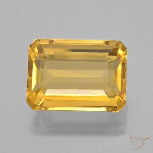 7.61ct Naturel Doré moyen Citrine, Taille émeraude, VVS