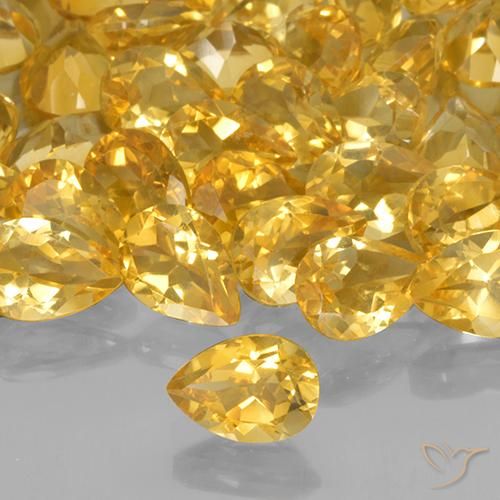 Citrine Doré moyen naturelle En forme de poire, 0.64 ct, VVS-VS