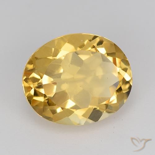 Citrine Or naturelle ovale, 4.22 ct, VVS-VS