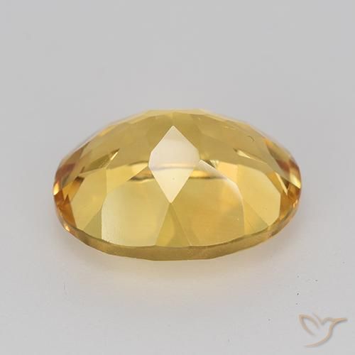 Citrine Or naturelle ovale, 4.22 ct, VVS-VS