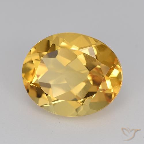 Citrine Doré moyen-léger naturelle ovale, 4.45 ct, VVS-VS