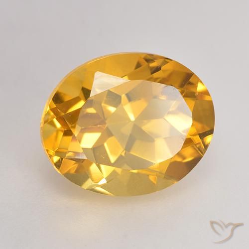 Citrine Orange Doré naturelle ovale, 3.71 ct, VVS-VS