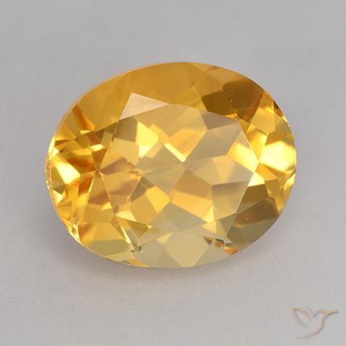 Citrine Orange-or moyen-léger naturelle ovale, 3.81 ct, VVS-VS