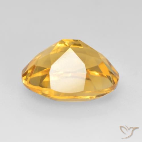 Citrine Doré vif naturelle ovale, 3.60 ct, VVS-VS