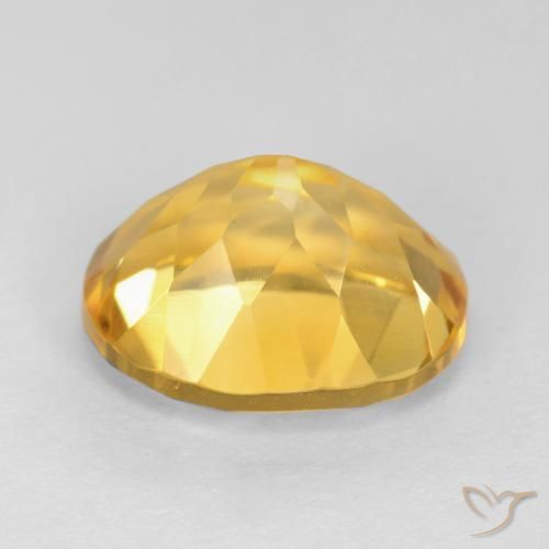 Citrine Doré vif naturelle ovale, 3.66 ct, VS