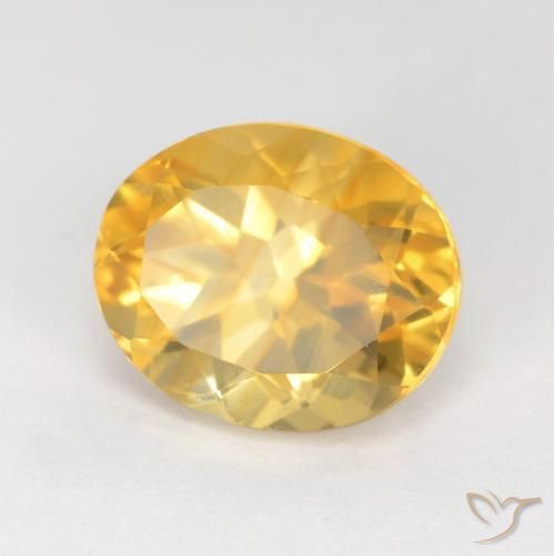 Citrine Or moyen naturelle ovale, 3.70 ct, VS