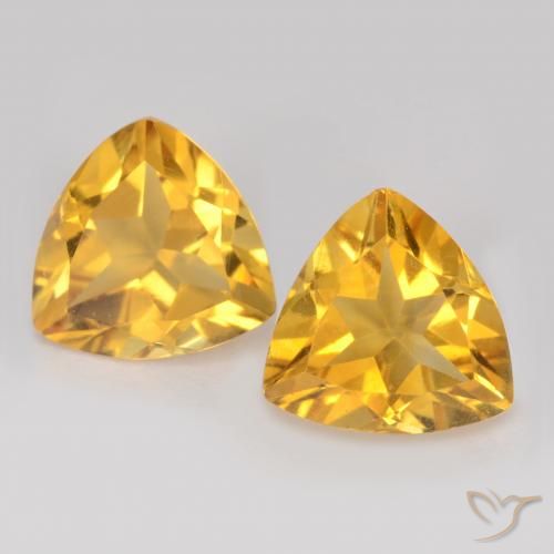 Shop natural 2.00ct Doré moyen Citrine gems, Trillion, from Brésil at GemSelect. In stock, global shipping!