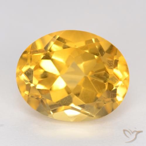 Citrine Or moyen naturelle ovale, 3.93 ct, VVS-VS