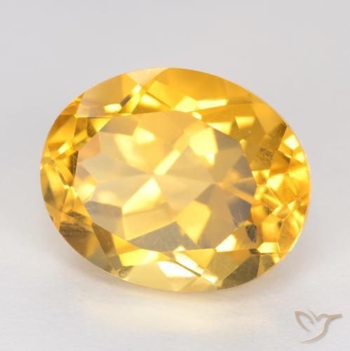 Citrine Or moyen naturelle ovale, 3.93 ct, VVS-VS