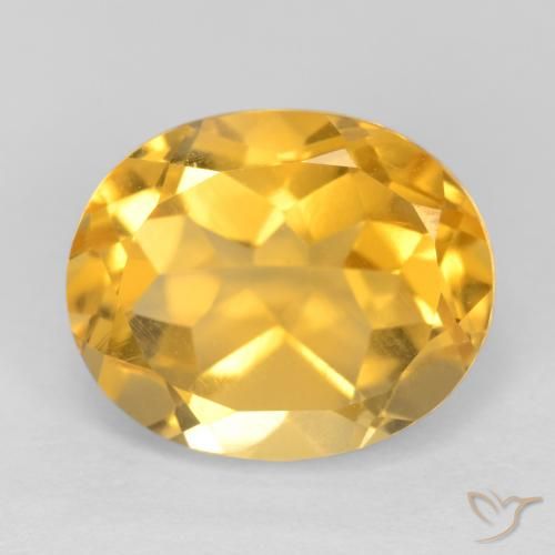 Citrine Doré vif naturelle ovale, 3.85 ct, VS