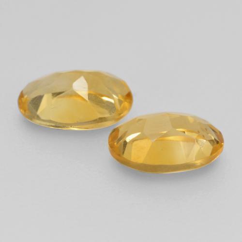 Achetez naturel 0.80ct Doré moyen Citrine gems, Coupe ovale, En provenance Brésil chez GemSelect. En stock, livraison internationale!