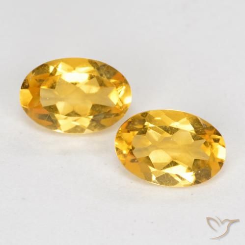 0.78ctw Naturel Doré foncé Citrine, ovale, VS