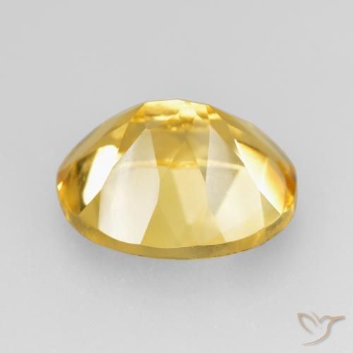 Citrine Doré moyen naturelle ovale, 4.85 ct, VVS-VS