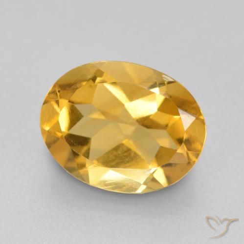 Citrine Doré moyen naturelle ovale, 1.53 ct, VS