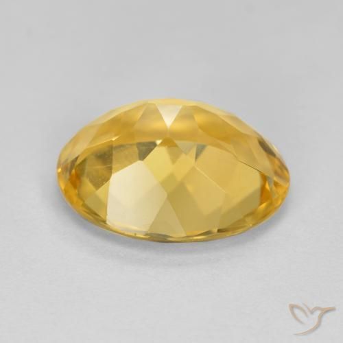 Citrine Doré moyen naturelle ovale, 3.80 ct, VVS-VS