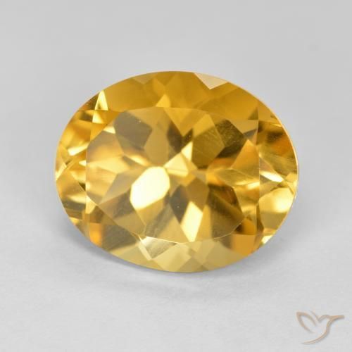 Citrine Doré moyen-foncé naturelle ovale, 4.49 ct, VVS-VS
