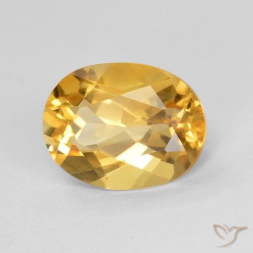 Citrine Doré vif naturelle ovale, 1.73 ct, VS