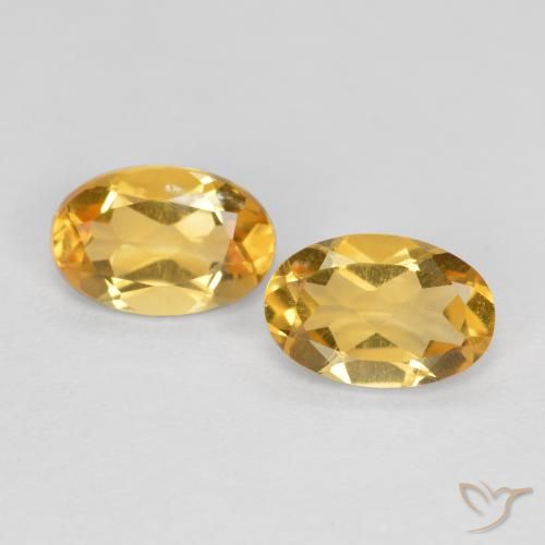0.74ctw Naturel Doré moyen Citrine, ovale, VVS-VS