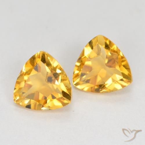 Shop natural 1.51ct Orange doré profond Citrine gems, Trillion, from Brésil at GemSelect. In stock, global shipping!