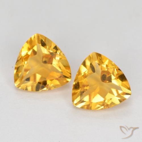 Shop natural 1.51ct Orange doré profond Citrine gems, Trillion, from Brésil at GemSelect. In stock, global shipping!