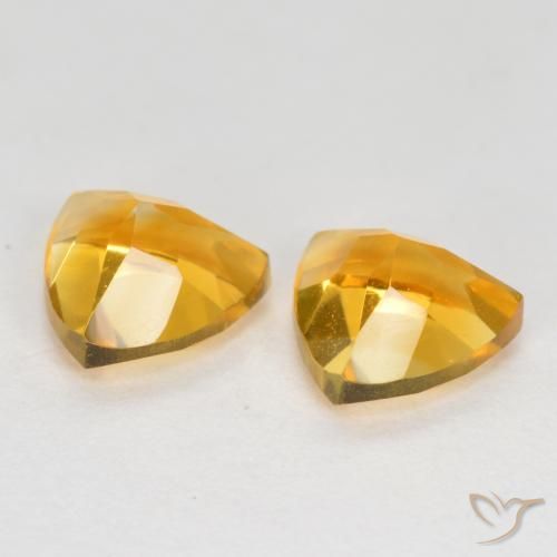 Shop natural 1.51ct Orange doré profond Citrine gems, Trillion, from Brésil at GemSelect. In stock, global shipping!