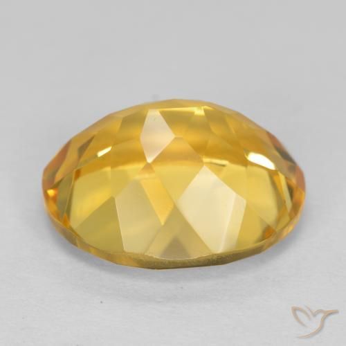 Citrine Orange Doré naturelle ovale, 5.04 ct, VVS