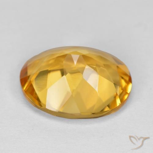 Citrine Doré naturelle ovale, 3.95 ct, VVS