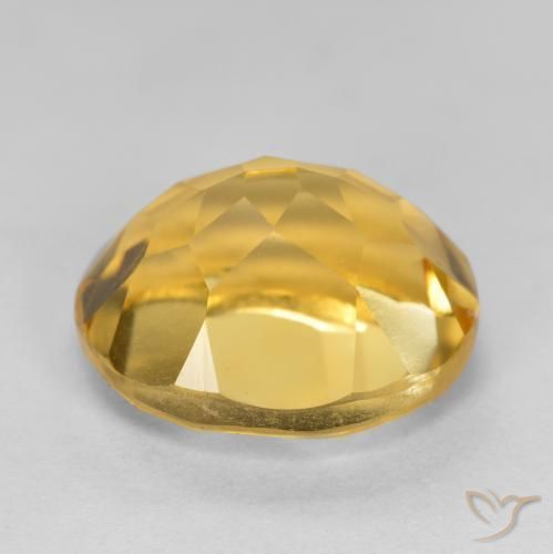 Citrine Or naturelle ovale, 5.22 ct, VVS-VS