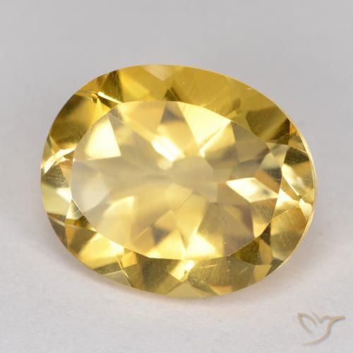 Citrine Doré moyen naturelle ovale, 4.28 ct, VS