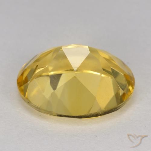 Citrine Doré moyen naturelle ovale, 4.70 ct, VS