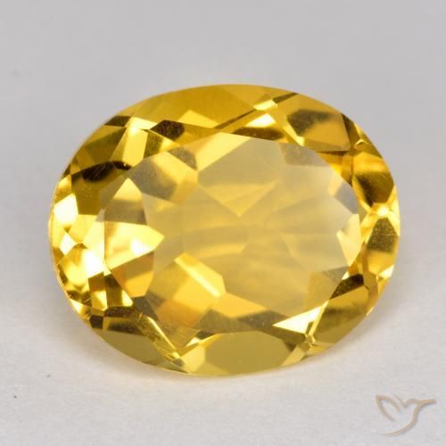 Citrine Doré moyen naturelle ovale, 4.34 ct, VS