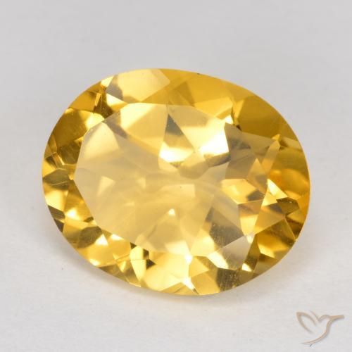 Citrine Doré moyen naturelle ovale, 4.08 ct, VS