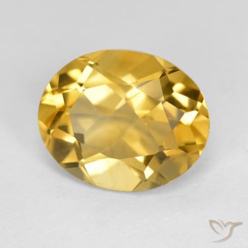 Citrine Doré moyen naturelle ovale, 4.16 ct, VS