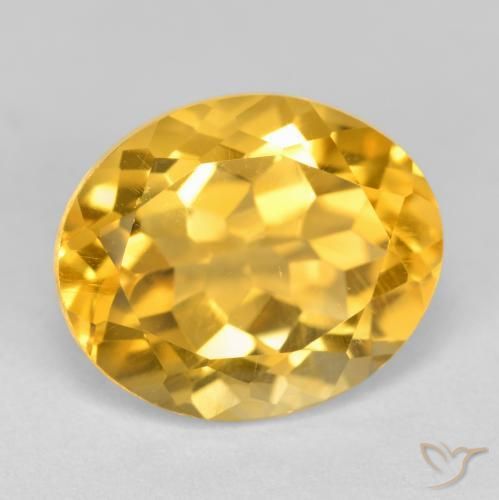 Citrine Doré vif naturelle ovale, 4.53 ct, VS