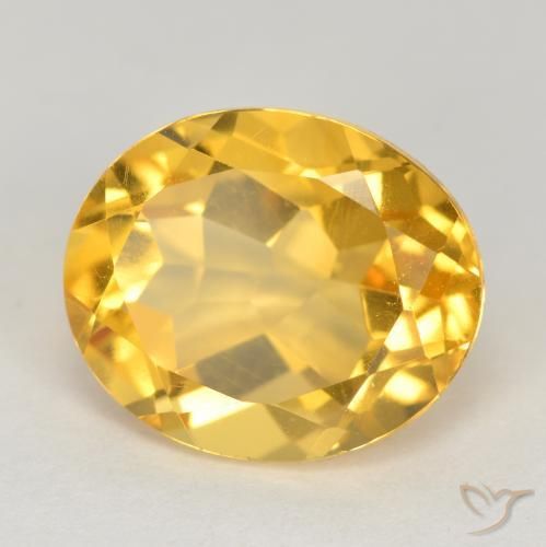 Citrine Or moyen naturelle ovale, 4.71 ct, VS